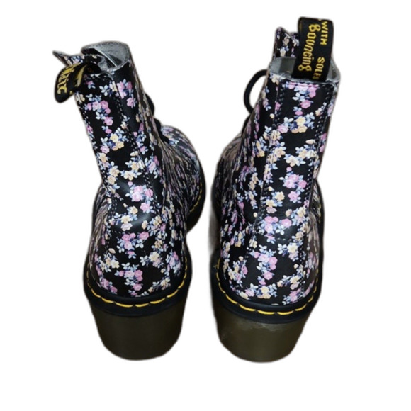 Dr. Martens Women's Clemency Boot, Black Petit Floral, Size 11 - Picture 4 of 10